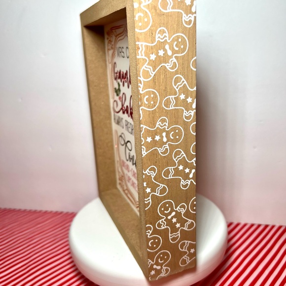 Mrs. Claus Gingerbread Bakery Holiday Sign Made with Love Christmas Cake Bread - Picture 3 of 9